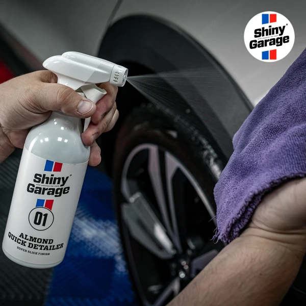 Shiny Garage Almond QD łatwy w użyciu, dający super śliskie wykończenie lakieru quick detailer