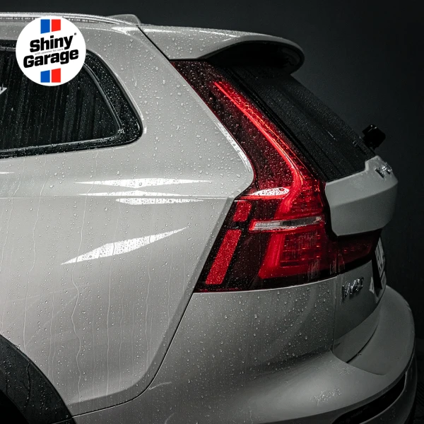 Shiny Garage Almond QD łatwy w użyciu, dający super śliskie wykończenie lakieru quick detailer