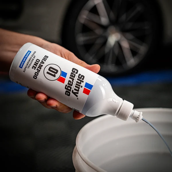 Shiny Garage Shampoo One