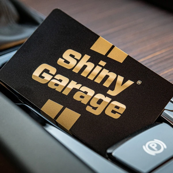 Zrób super prezent bliskiej osobie kartą podarunkową z Shiny Garage